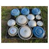 Approx.10 Hub Caps