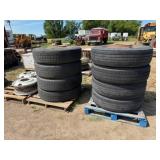 8-285/75R24.5 Truck Tires on 10 Hole Rims w/