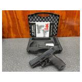 HK VP40 40 S&W, Semi Auto, Sights, 2-13rd Mags