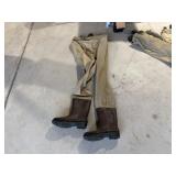 New Cabela's Chest Hip Waders SZ12