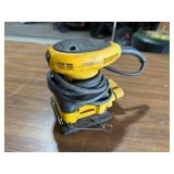 Dewalt D26641 Sander