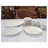Washington Colonial Platter, 9 Buffalo China Dish&