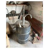 30 Gal. Oil Barrel w/Hand Pump