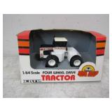 ERTL Big Bud 525-50 1/64 Metal Die Cast