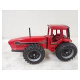 ERTL International 6388 1/16 Die Cast Metal