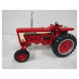 ERTL Dealer Edition Farmall 706 1/16 Metal Diecast