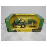 ERTL JD X728 Garden Tractor w/Attachments 1/16th