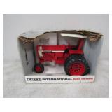 ERTL Special Edition IH Hydro 100 Rops 1/16