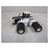 ERTL Big Bud 440 Special Edition 1/64 Scale,