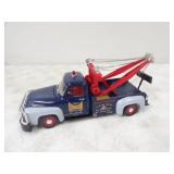 Road Legends Ford 1953 F100 Tow Truck 1/18