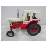 IH 1066 Farmall 5 Millionth Tractor, 1/16 Metal Di
