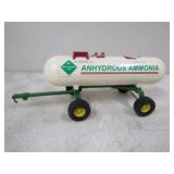 ERTL Anydrous Ammonia Tank 1/16th Metal Die Cast