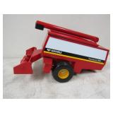 Versatile Trans/Axial 2000 VI Pull Type Combine