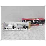 New Ray Kenworth W900 Twin Dump Truck Plastic 1/32