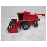 ERTL Case IH 2188 Axial Flow 1/16 w/Header