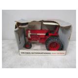 ERTL IH Special Edition Hydro 100 Rops, 1/16th