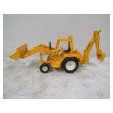 IH Tractor Back Hoe 1/16 Metal Die Cast
