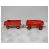 2-Case Wagons 1/16 Metal