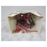 ERTL IH Minimum Tillage Plow 1/16 Metal Die Cast