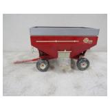EZ Trail Model 500 Gravity Wagon 1/16 Metal Die