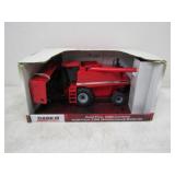 ERTL Case IH Axial-Flow 2188 Combine 1/32