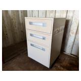 3 Drawer File Cabinet 18.5inWx18.5inDx31inT No Key