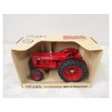 ERTL McCormick WD-9 1/16th Die Cast Metal