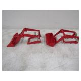2-IH Metal Loaders 1/16