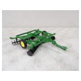 ERTL JD Pull Type Disc 1/16 Metal Die Cast