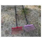 2-Horse Stall Cleaners