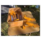 12-Qual-Craft Roofing Brackets
