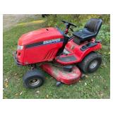 Snapper LT200 22HP 50in. Deck, B&S Eng, Hydro