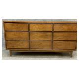 Broyhill Mid Century 9 Drawer Dresser