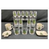 17pc Christmas Cups & Stems