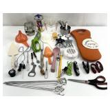 Asst Kitchen Utensils, Tray & More