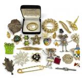 Vintage Jewelry Brooches