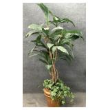 Decorative 6.5ft Faux Plant