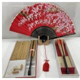 Vintage Japanese / Oriental Paper Fans