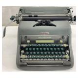 Vtg Smith Corona Typewriter