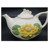 Hull Pottery Water Lily Teapot