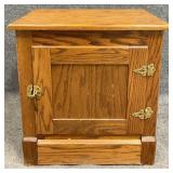 Oak Icebox Style End Table