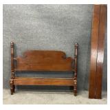 Antique Mahogany Full Size Bed