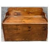 Children's Pine Lift Top Bench