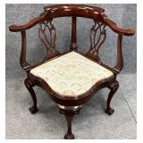 Southwood Mahogany Corner Chair