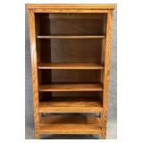 5ft Oak Bookcase