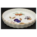 Royal Worcester Evesham Gold 9 ' Quiche