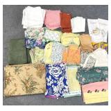 Vintage Cloth Table Napkins & Placemats