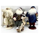 3 Santa Claus Figures