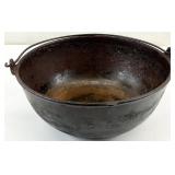 Antique / Vintage Cast Iron Scotch Bowl