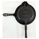 Griswold #7 Cast Iron Waffle Maker 890 & 972 Stand